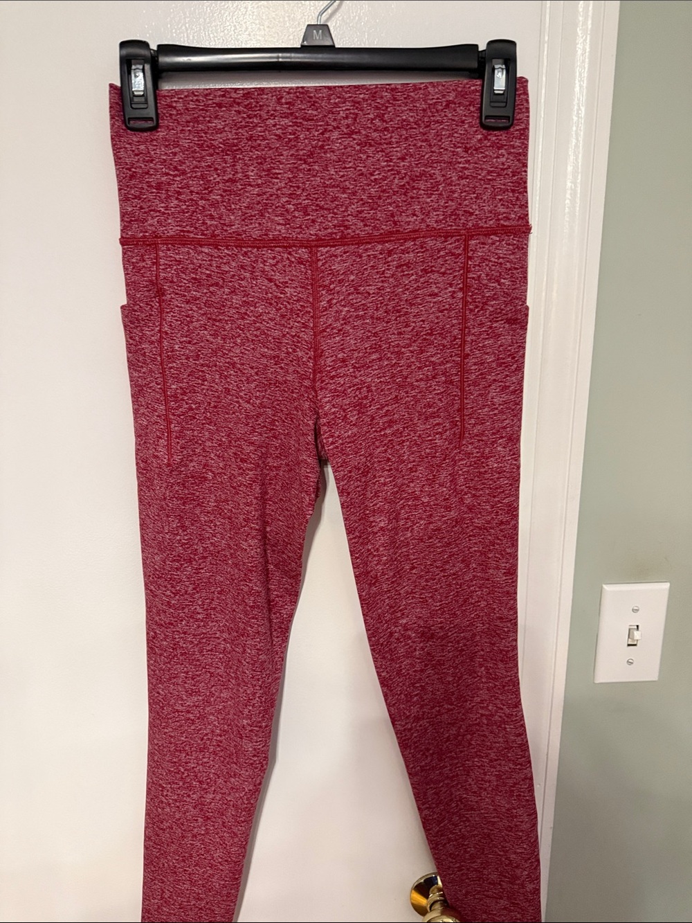 Athleta Salutation Stash Pocket II Softluxe Tight